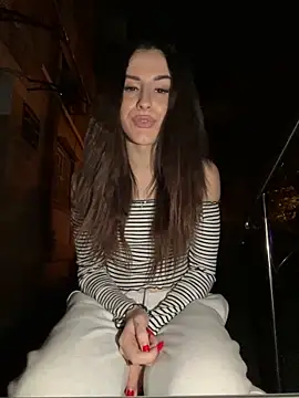 AriaAdda Webcam show