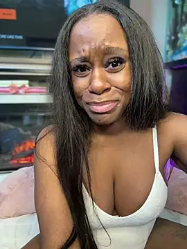 TikaMoon's Webcam Show