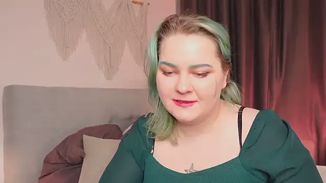 Amelia_Skyee Chat XXX in diretta