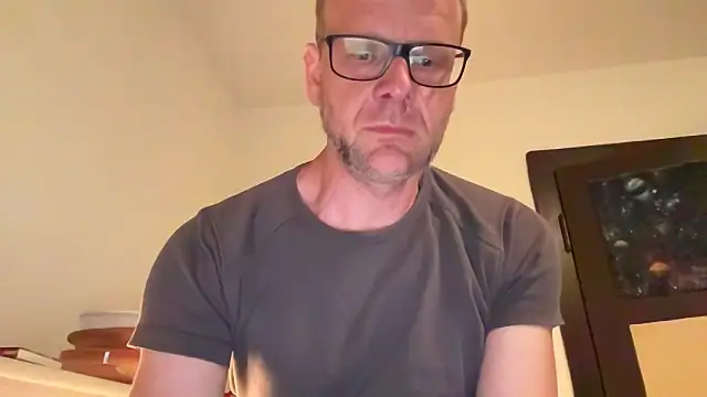 o_florian_o1 webkamerás műsora