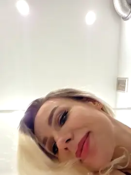 XXX chat uživo modela AureliaDoux