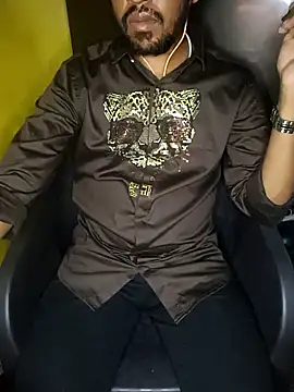 Karantamiltop Chat XXX in diretta