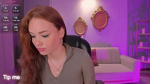 CorinneRusso's Live XXX Chat