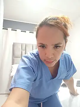Chat XXX ao vivo de -Serena_