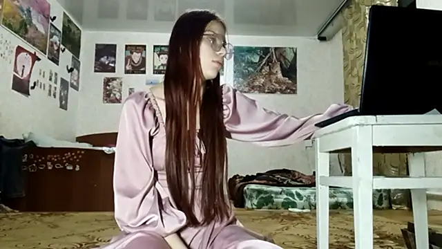 LonaSylvis – Naživo XXX chat