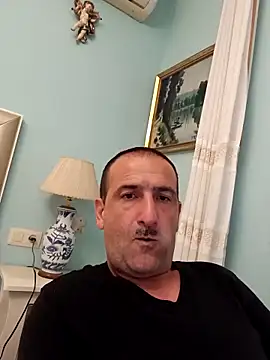 DanTrov79 – webcam-show