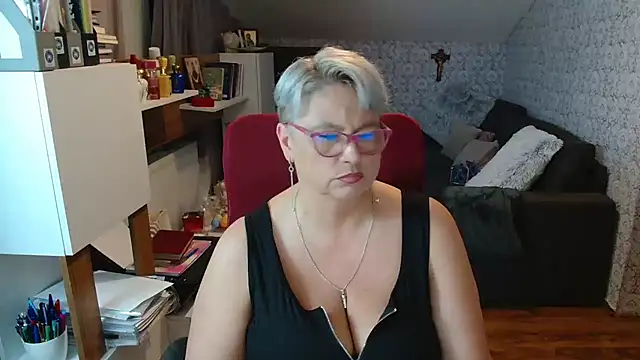 bigtits4you 라이브 XXX 채팅