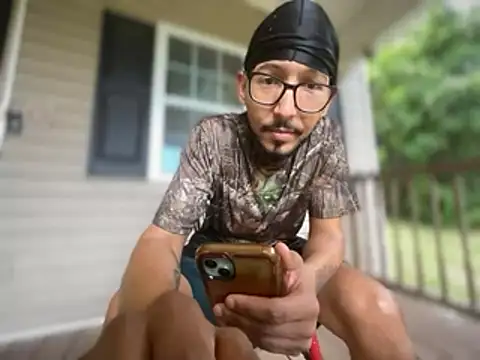 Chat XXX ao vivo de ThrowedWorldWide