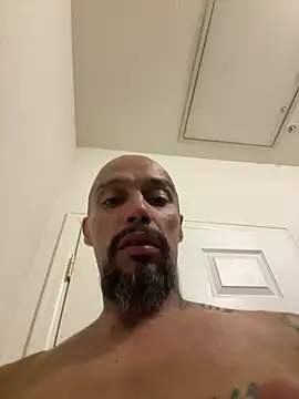 faces818's Webcam Show