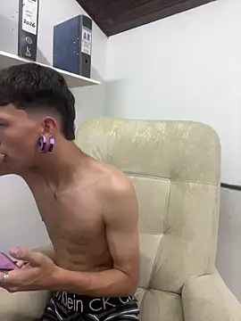 Astarotth__'s Webcam Show
