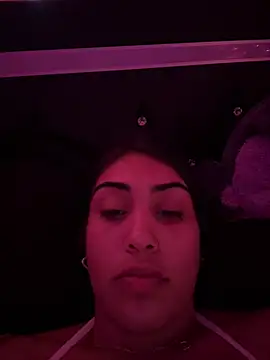 Živý XXX chat Camilaaaice