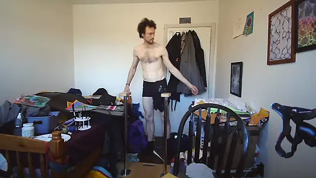 JohnnyMoves webkamerás műsora