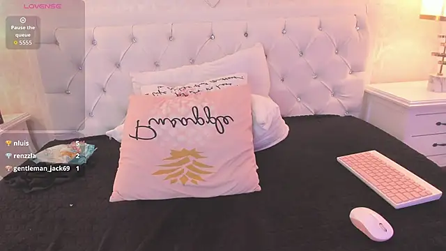 Chat XXX Live briny_saez