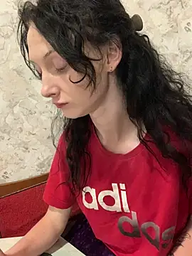 Czat XXX na żywo – Mila_Stars