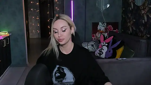 Živý XXX chat Blckmirrorr