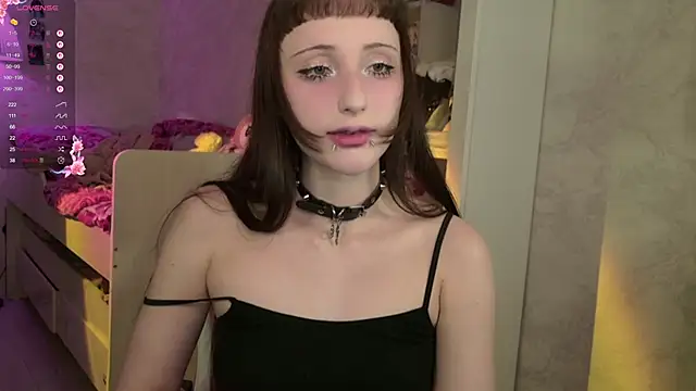 MiraJades Live XXX-chat