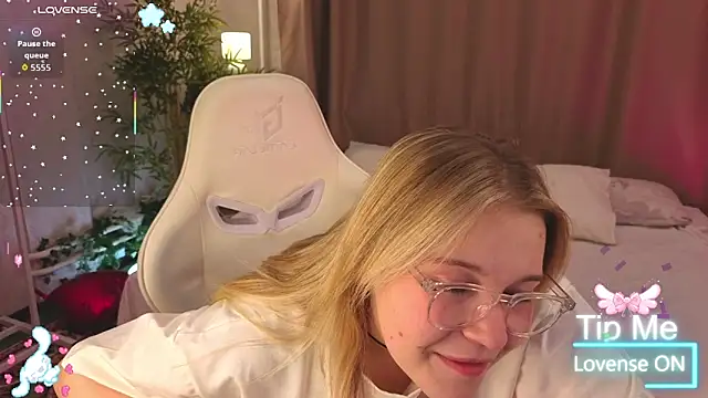 Colleen_Blake: онлайн-секс-чат