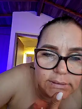 XXX chat uživo modela MariaPau_83
