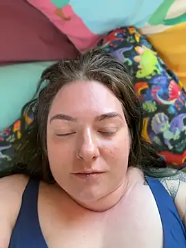 lizbabyy27's Webcam Show