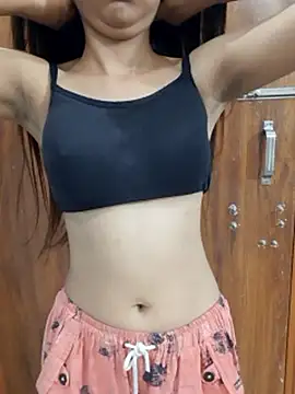 Pretty_Little_Babyy Show Webcam