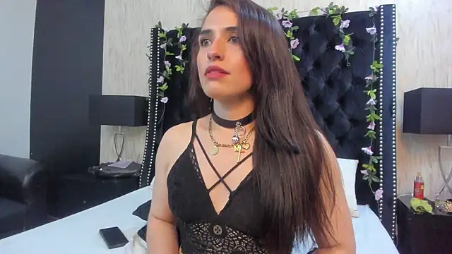 MeganNightt webcam show