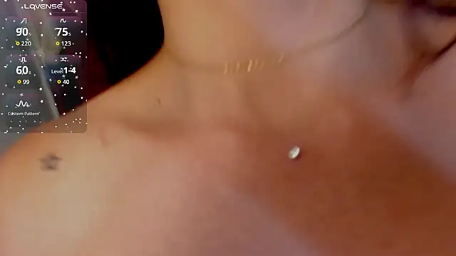 Živý XXX chat FaloonRoussel