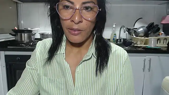 kateleyagrey Show Webcam