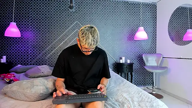 Evie_demnn Webbikameraesitys