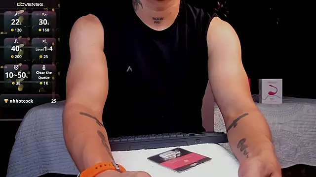 แชท XXX สดของ LiamDeep