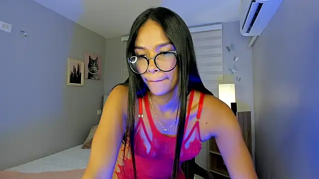 lina_phoxy Chat XXX live