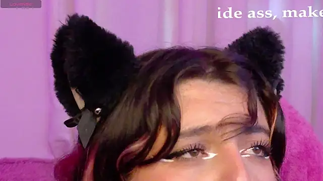 XXX chat uživo modela Sachi_Meow