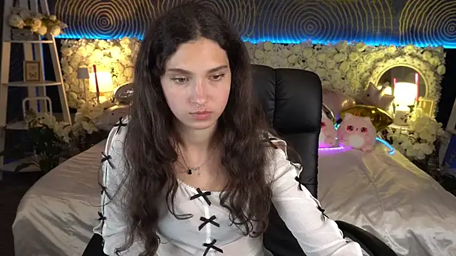 BabyFlowerr 라이브 XXX 채팅
