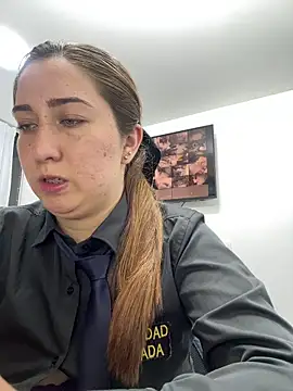 suzy-111 Adlı Modelin Canlı XXX Sohbeti