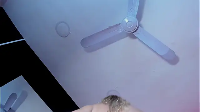 RosyRoos Live XXX-chat