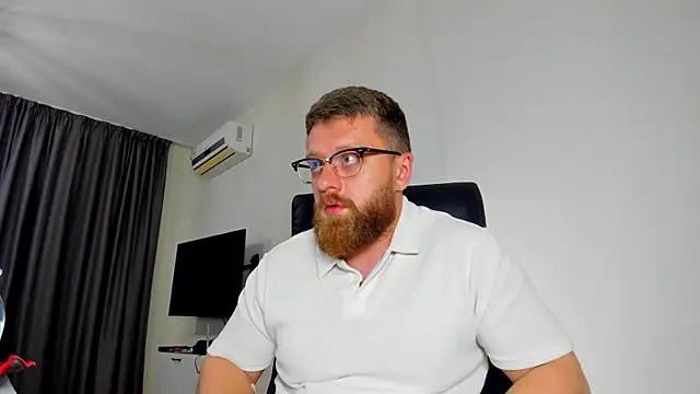 Webkamerová show Findom_guy