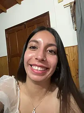 Latin-moon25n Webbikameraesitys