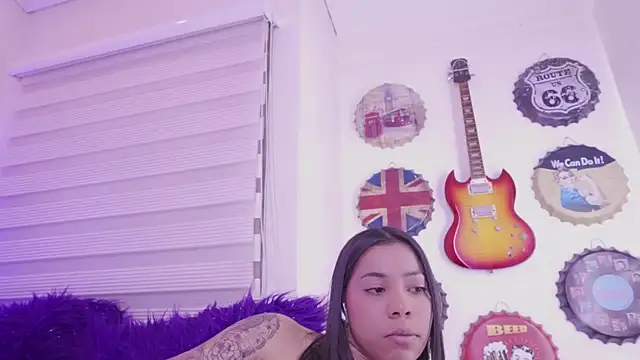 Chat +18 de madelyn_rose_ ao vivo