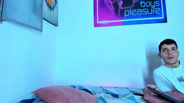 Pleasure_boys_hot: απευθείας συνομιλία ΧΧΧ