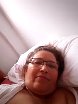 Cessi50 Chat XXX live