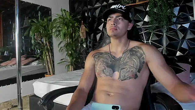 elliot_colton's Live XXX Chat