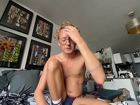 BlondieVelvetのウェブカメラショー