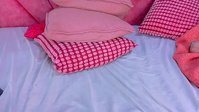 عرض كام StarrMoon__