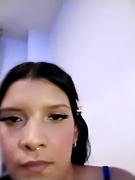 Živý XXX chat EVAnaughtyGIRl