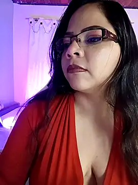 ROUSSE_SINCLAIR লাইভ XXX চ্যাট