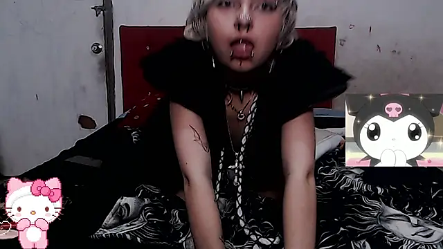 Pokazy przed kamerką – Cute_Chrixxx