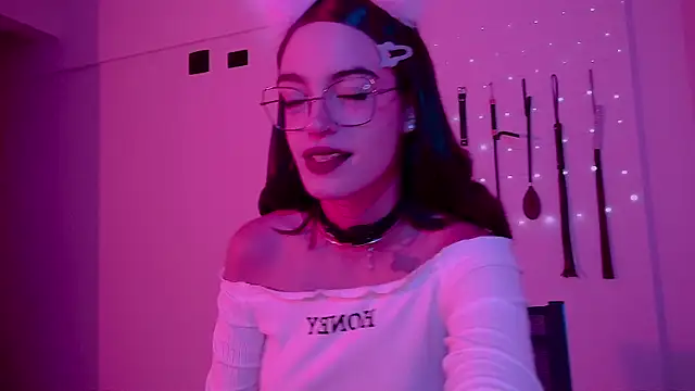 Chat XXX ao vivo de nina_kink
