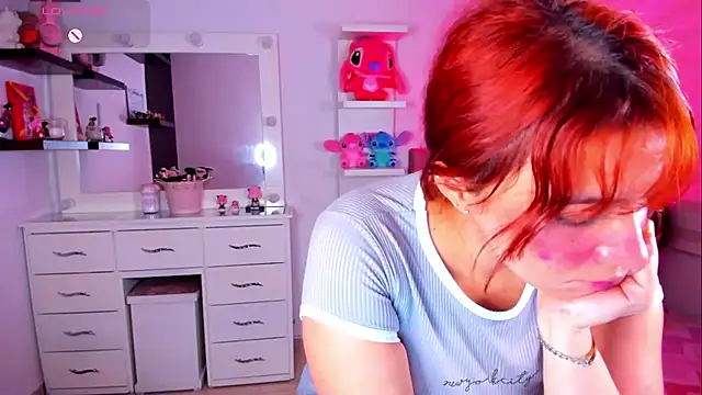 Vannessa__Shy Live XXX-chat