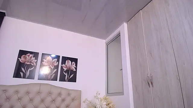 pinky_f00x: απευθείας συνομιλία ΧΧΧ