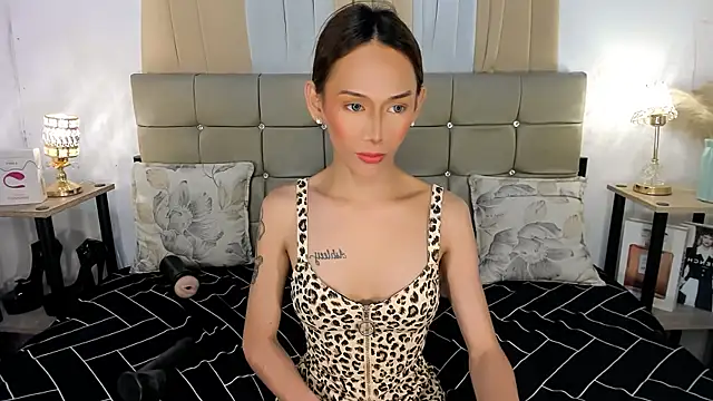 catiana_moore Pertunjukan Webcam