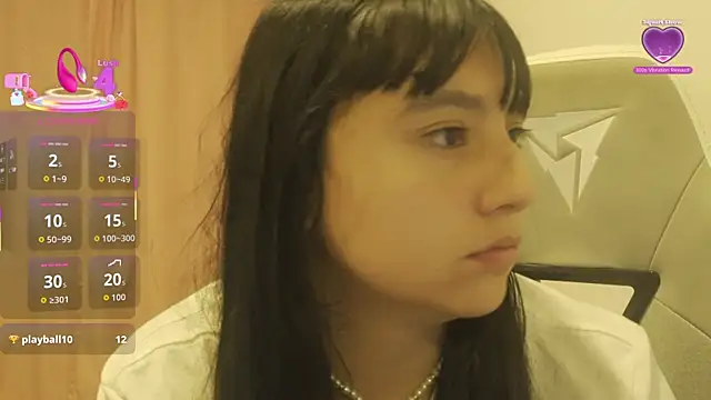 Chatroom XXX en direct de EmmitaGarcia